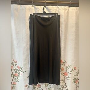Time and Tru Black Midi Skirt - size M
